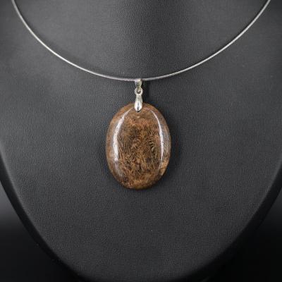 Pendentif en Corail Fossile F54