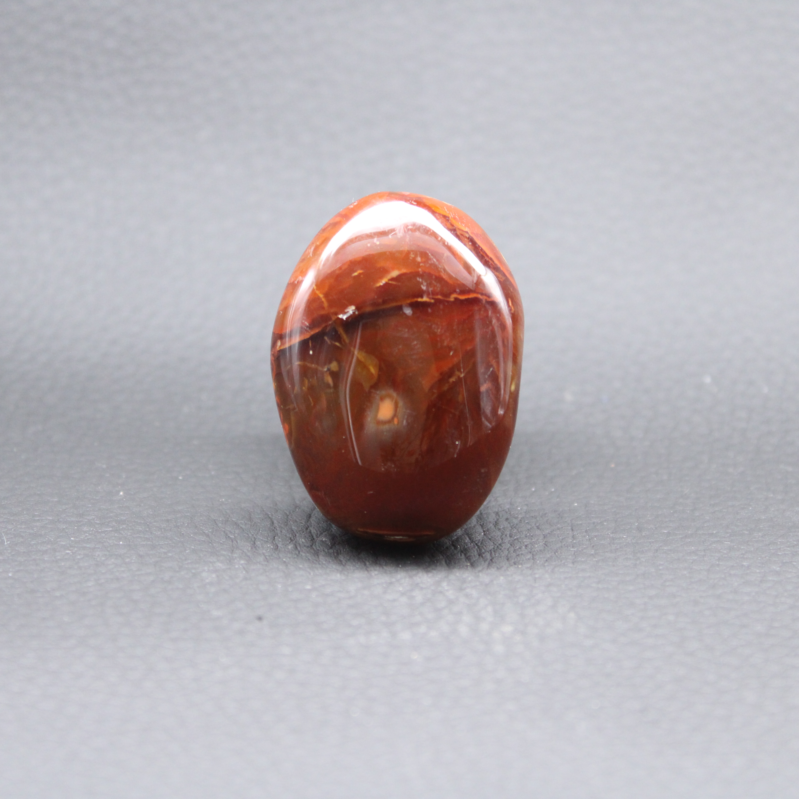 Galet Cornaline de Madagascar