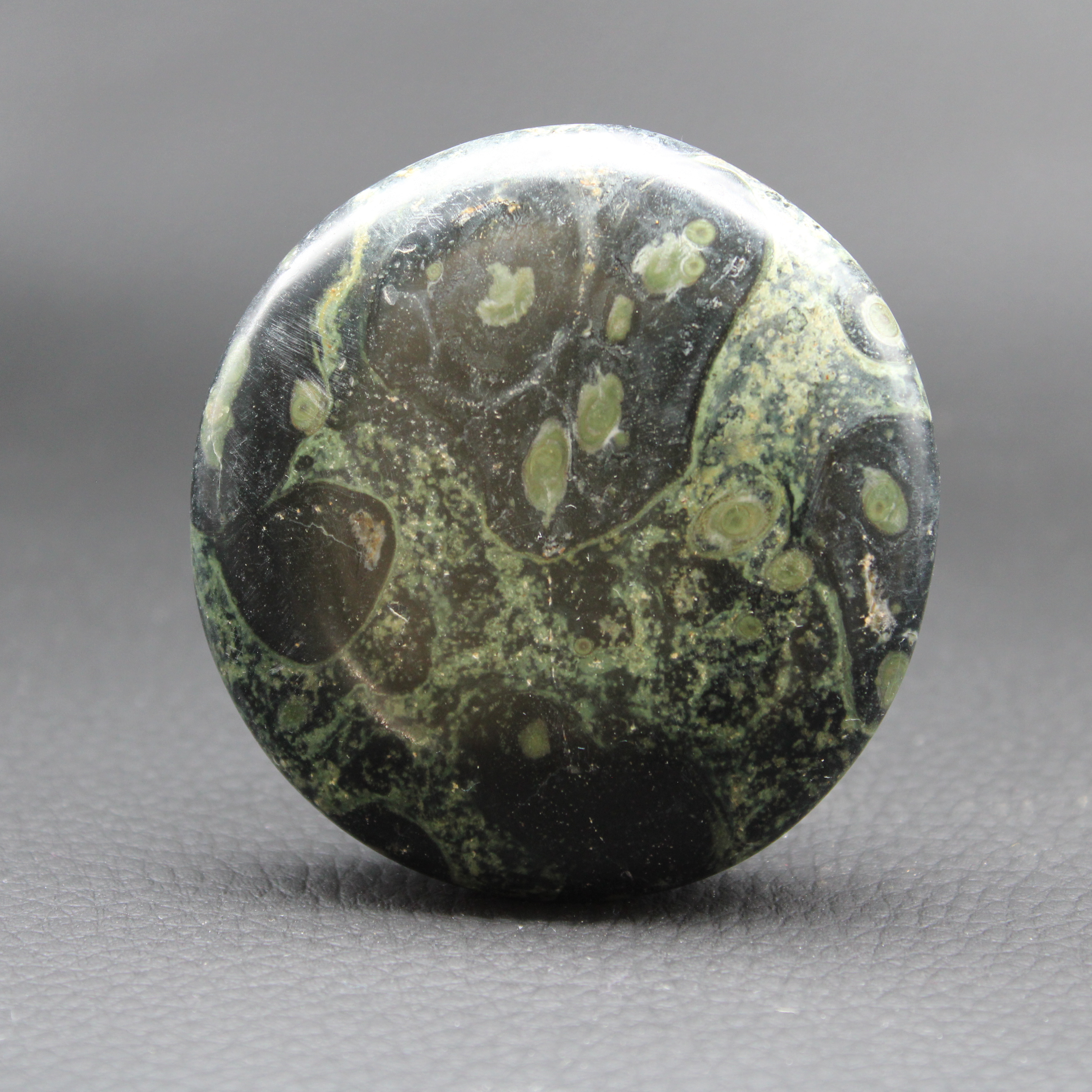 Galet Jaspe Kambaba de Madagascar