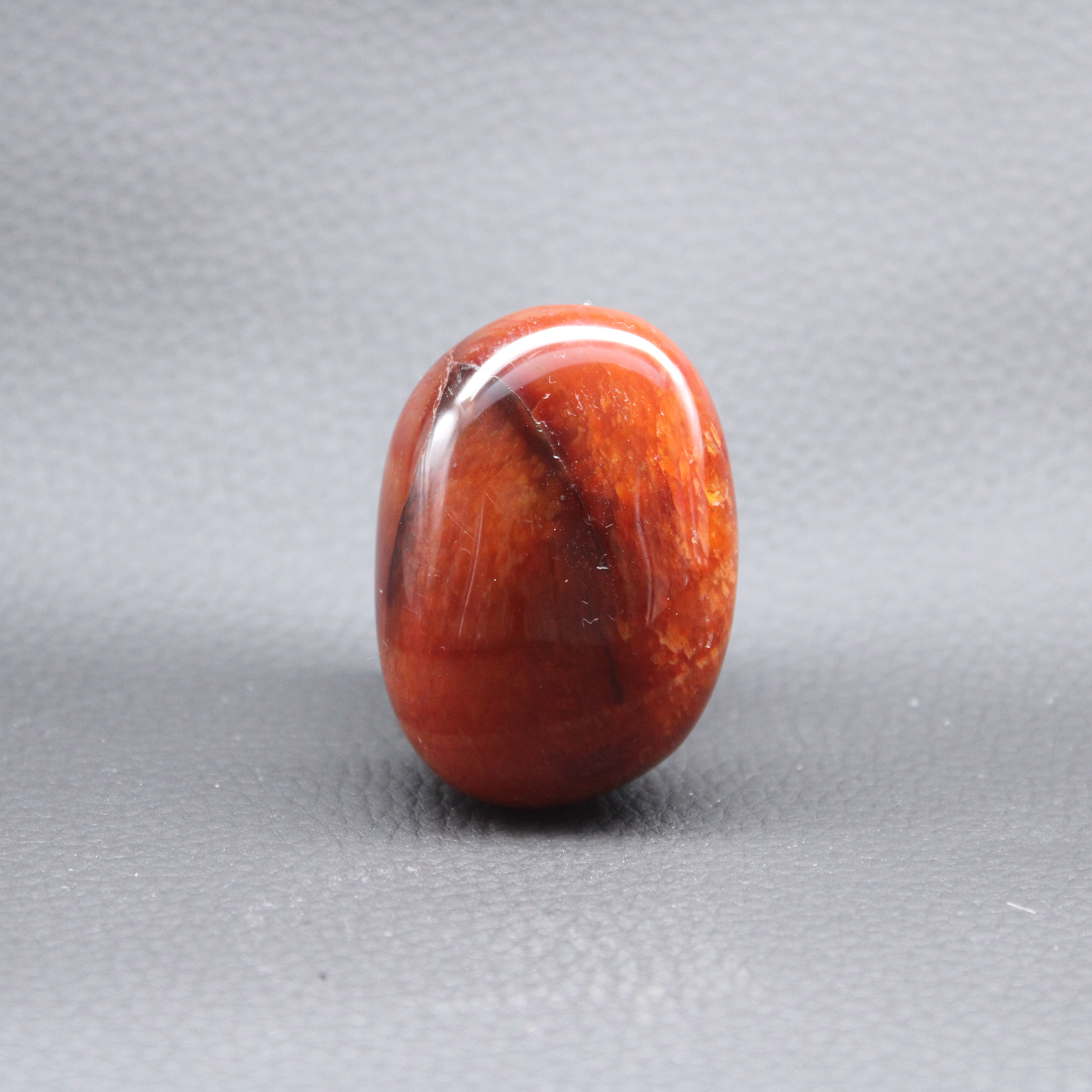 Galet Cornaline de Madagascar