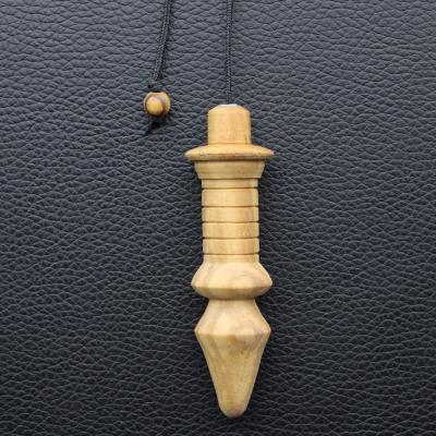 Pendule en bois d'olivier A29