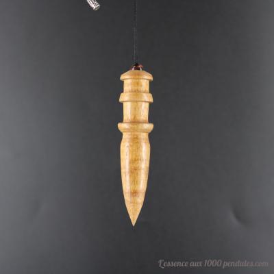 Pendule égyptien en noyer A79