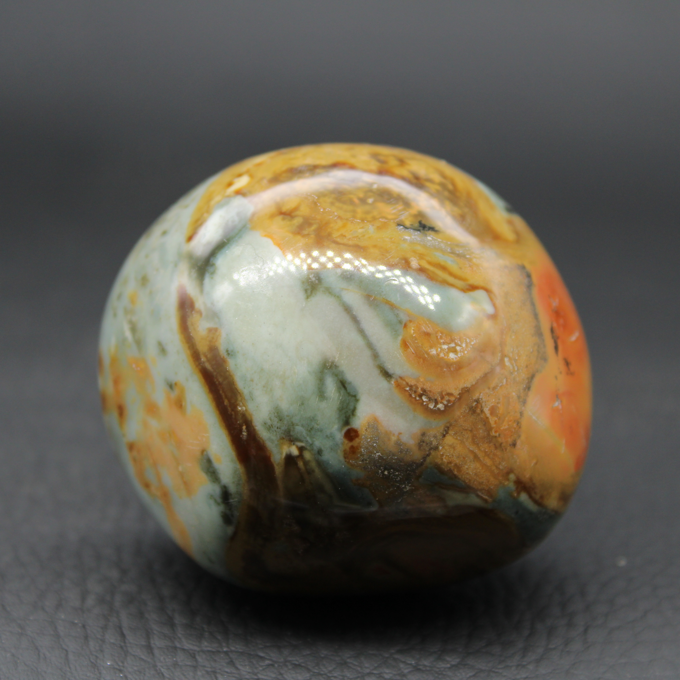 Galet Jaspe Polychrome de Madagascar