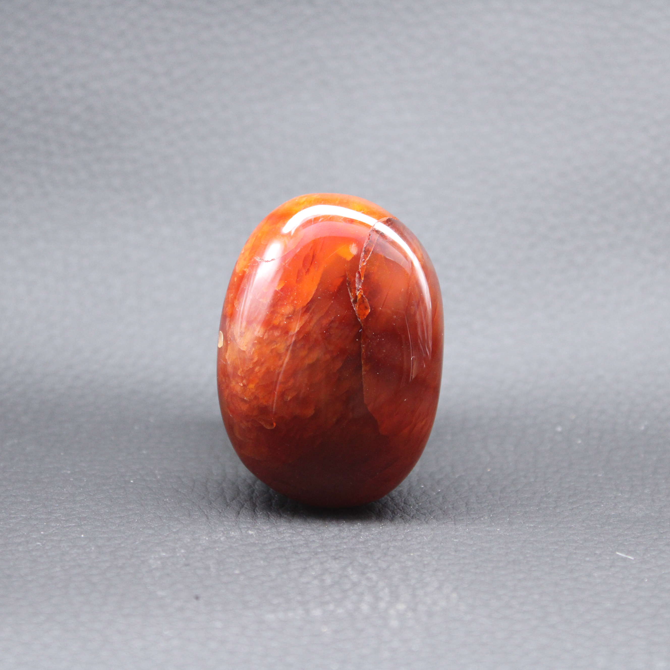 Galet Cornaline de Madagascar