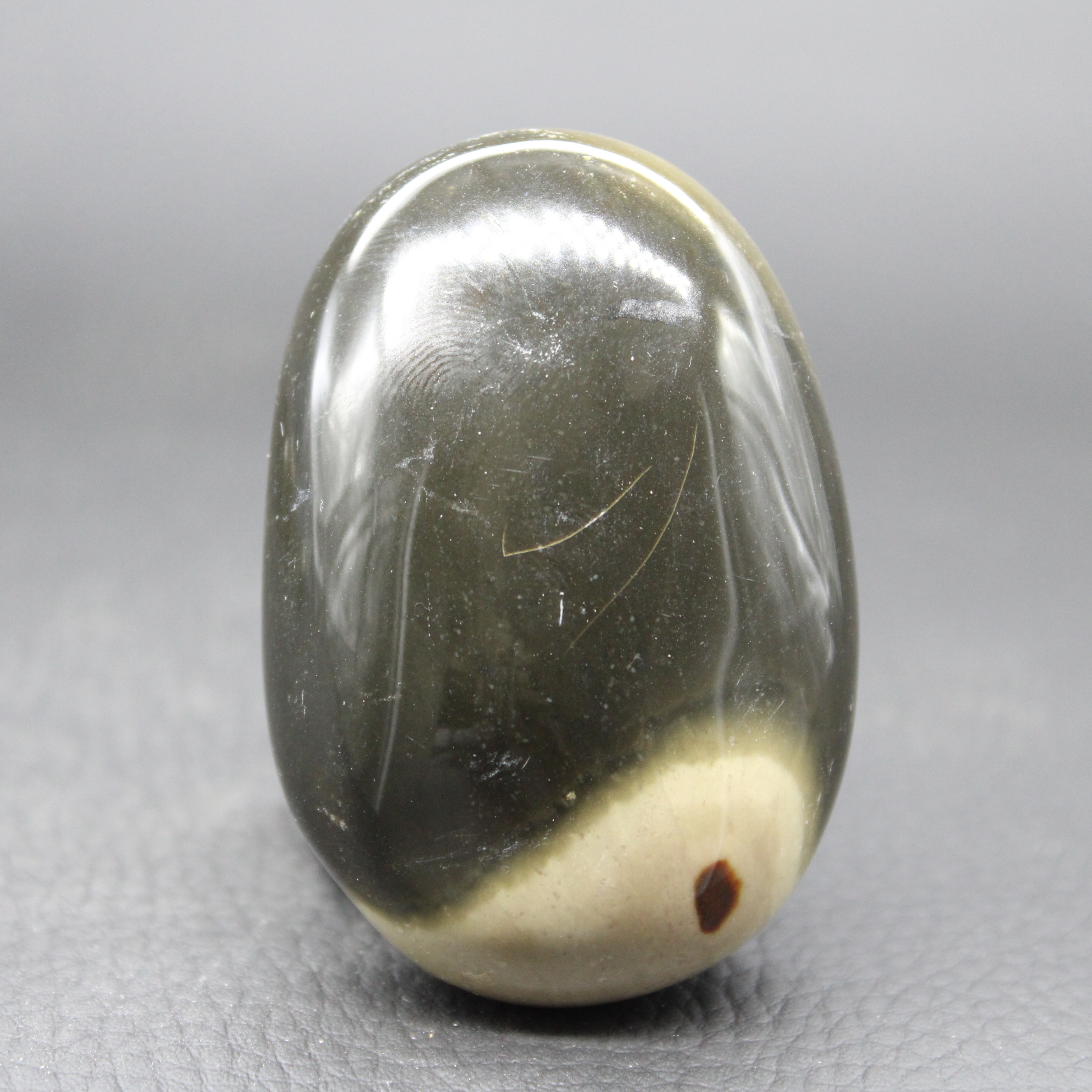 Galet Jaspe Polychrome de Madagascar