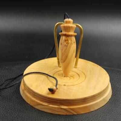 Pendule en bois d'olivier C86