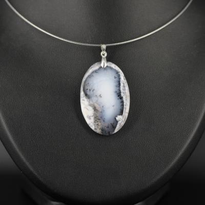 Pendentif en Opale Dentritique F13
