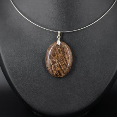 Pendentif en Corail Fossile F56