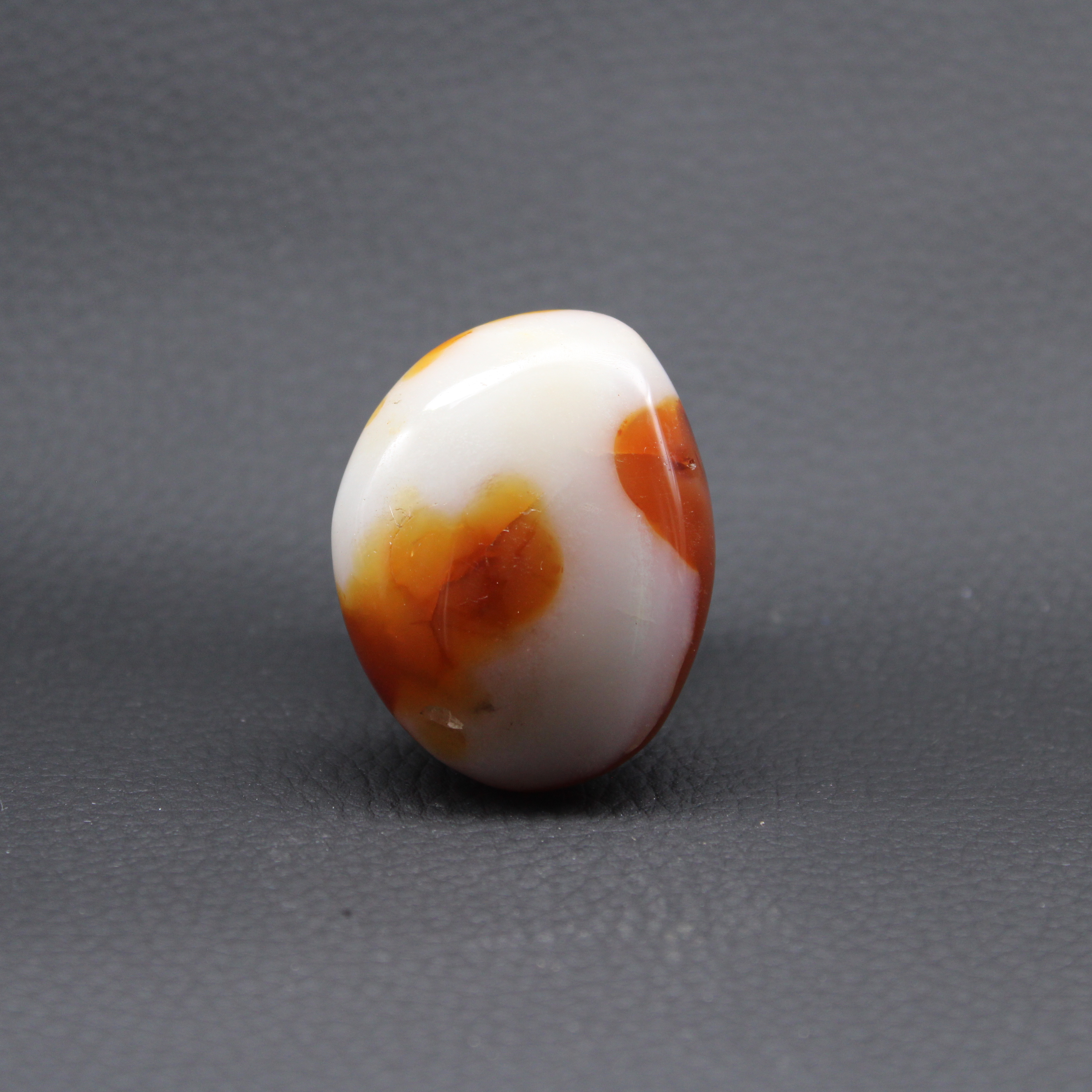 Galet Cornaline de Madagascar