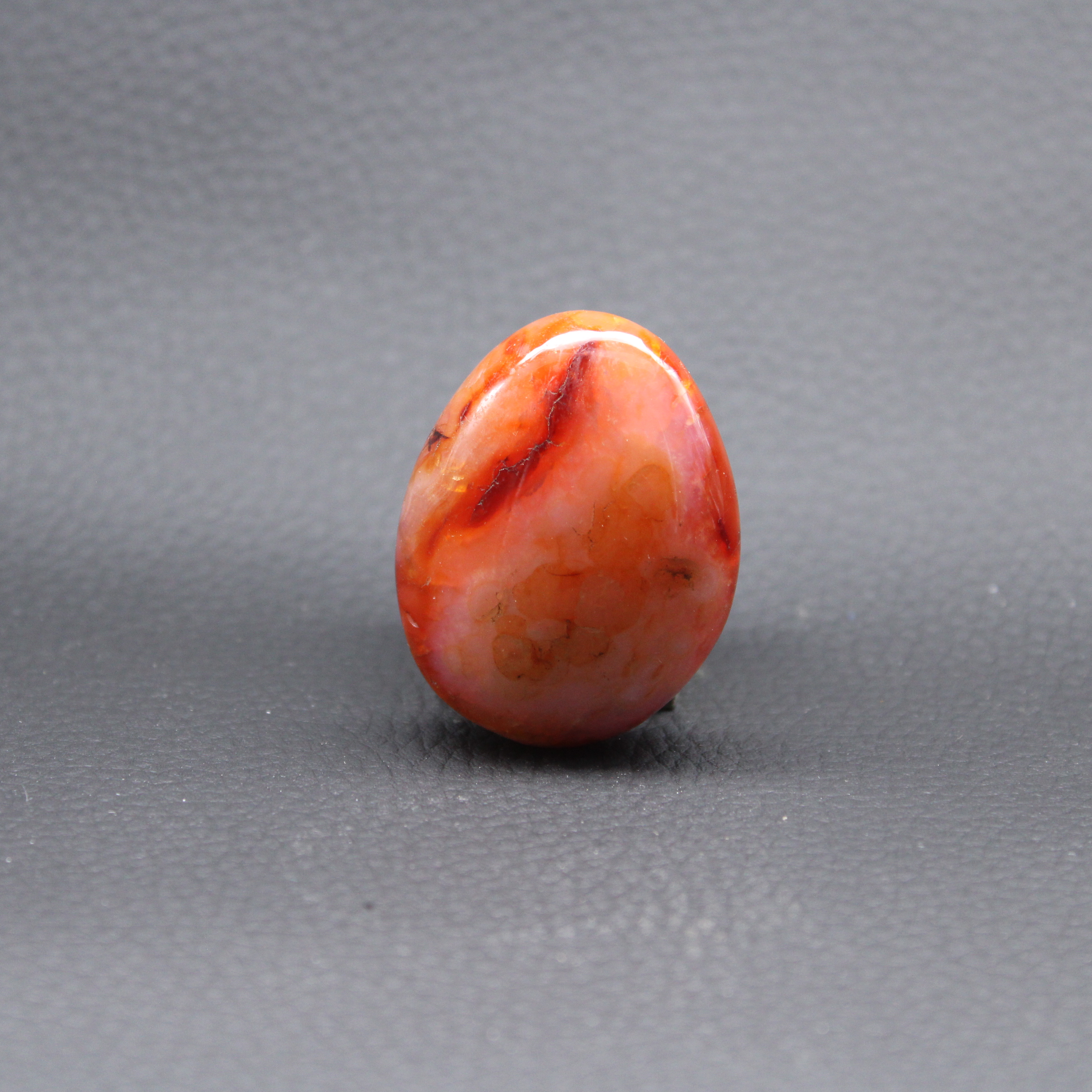 Galet Cornaline de Madagascar