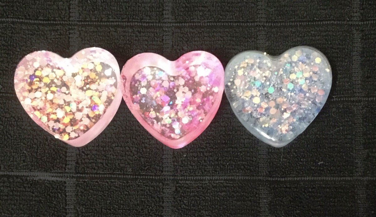 Glitter Heart Pop Socket for Mobile Phones