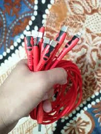 3-in-1 Red Charging Cable