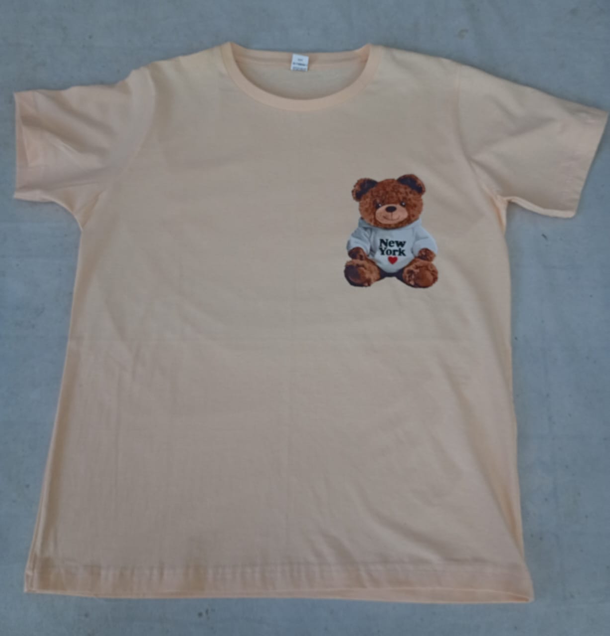 Remera de algodón con estampado de oso