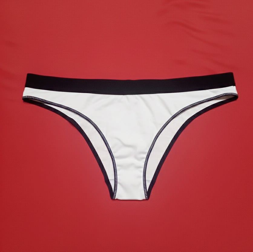 Conjunto deportivo blanco