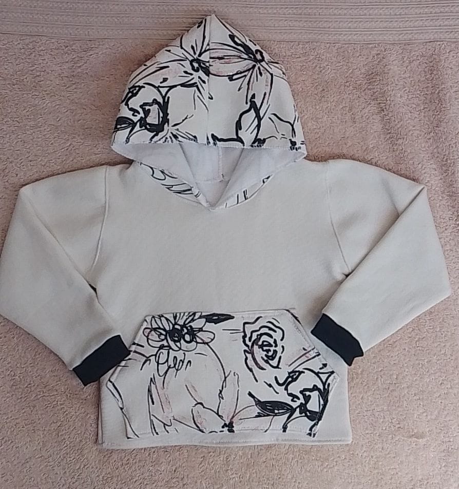 Buzo infantil con capucha