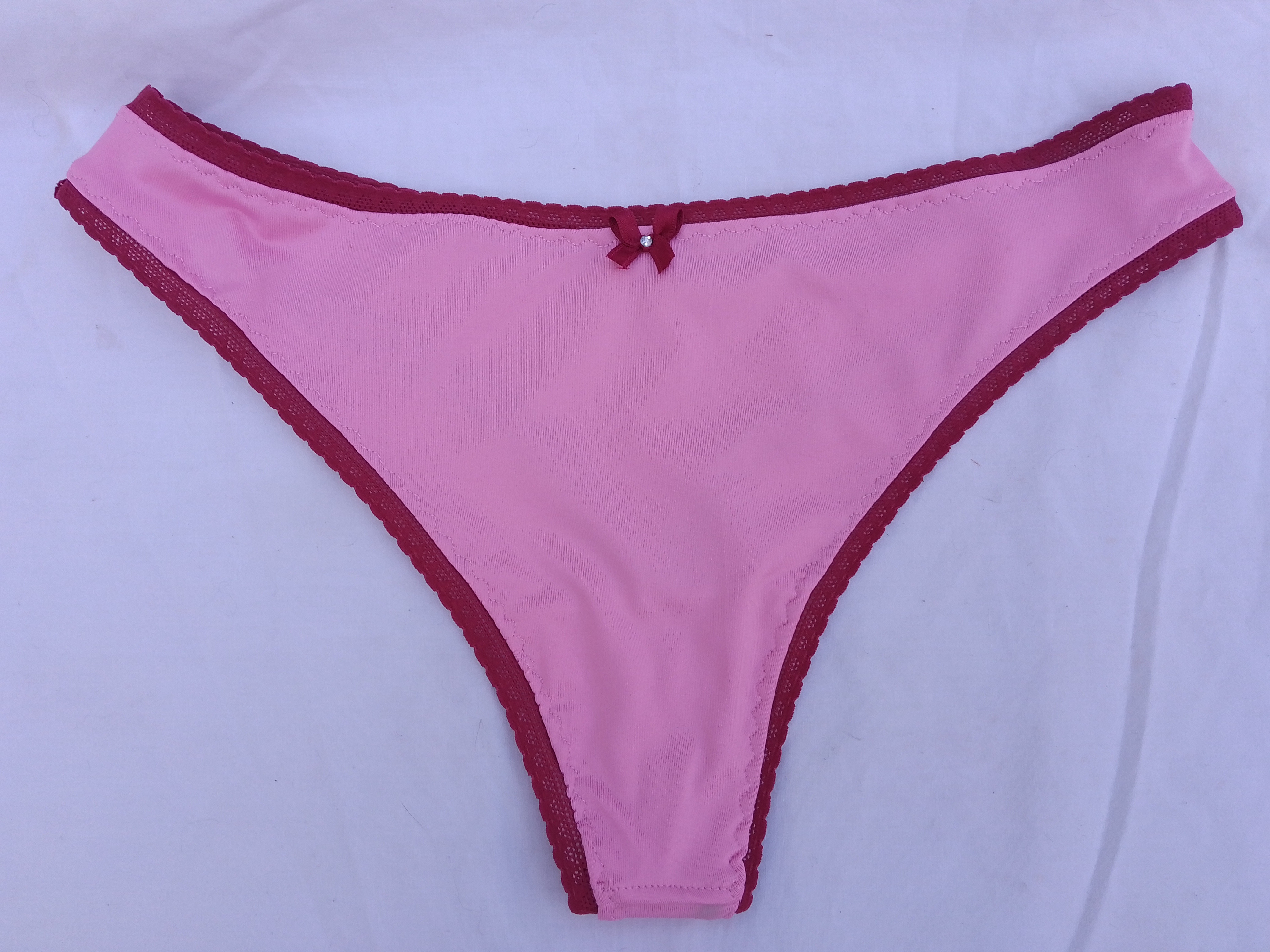 Vedettina less panty rosa de lycra