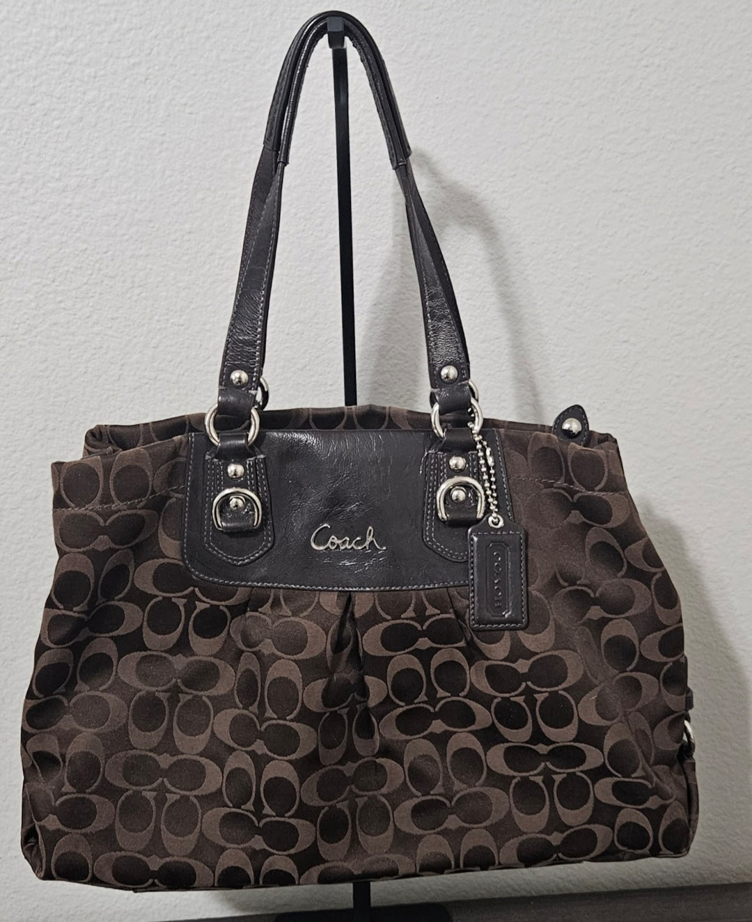 Coach Signature Tote Bag