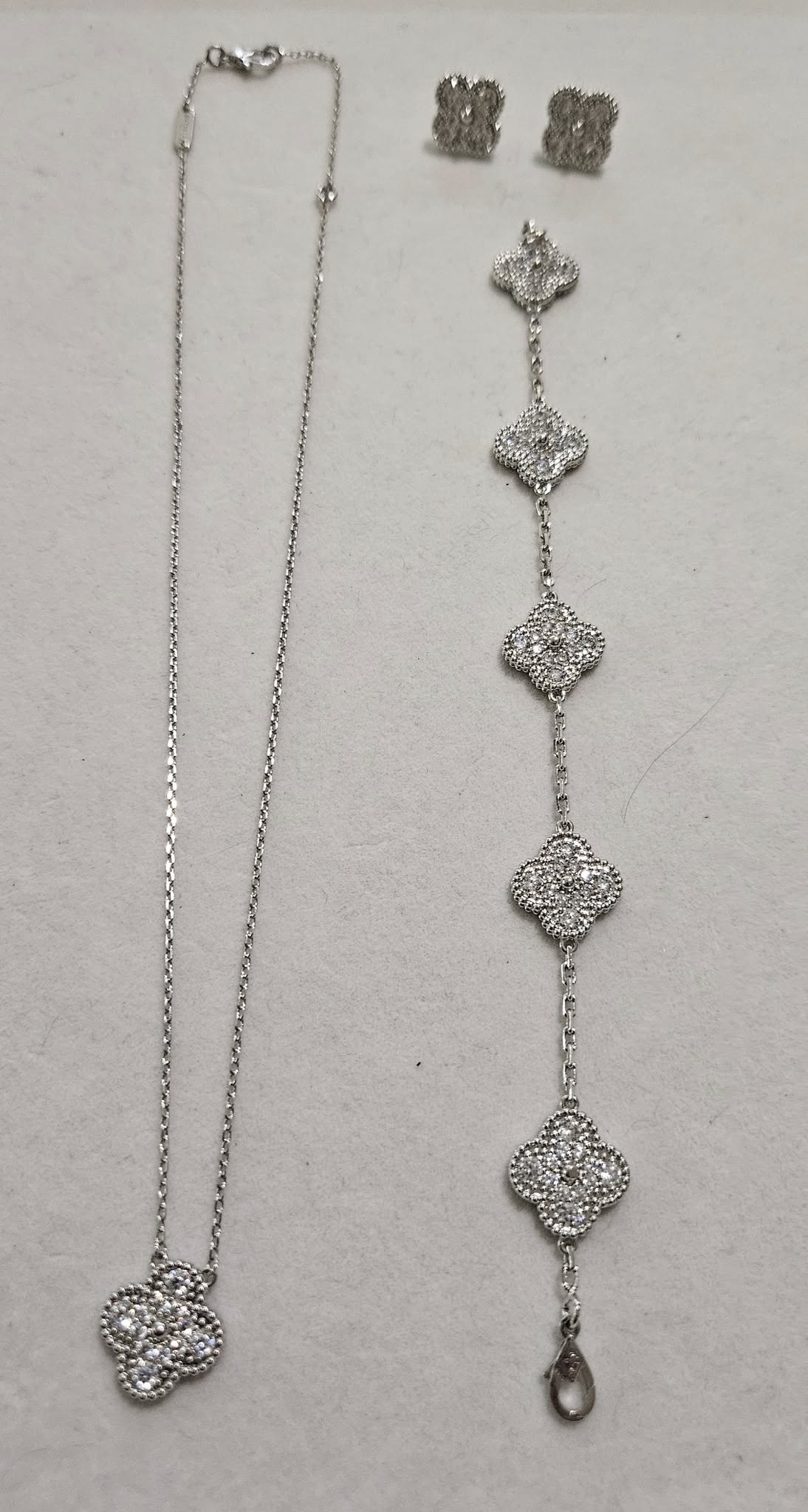 Elegant Silver Jewelry Set