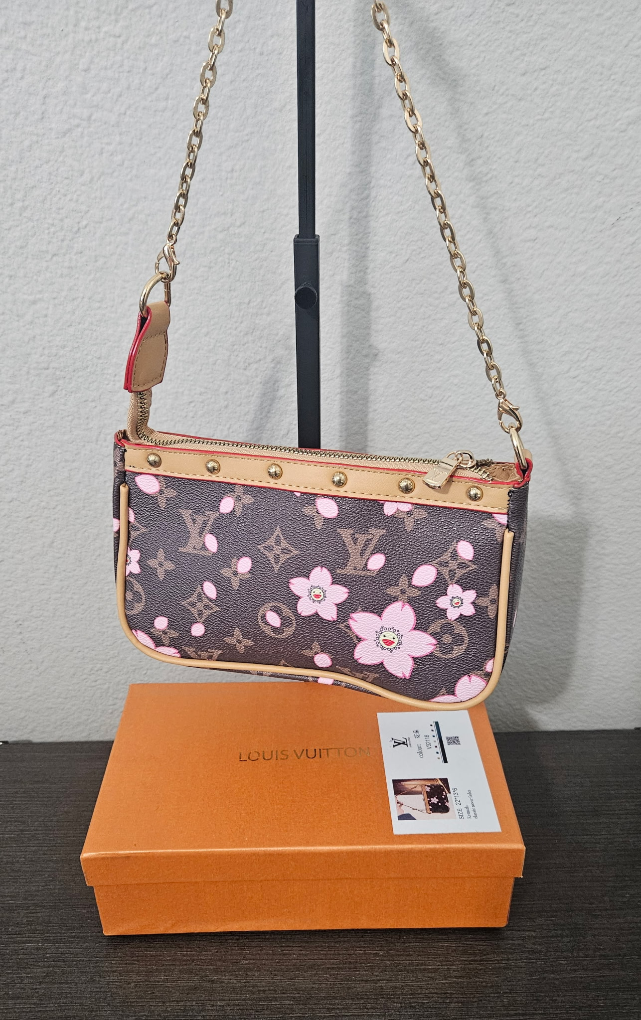 LV Monogram Fleur Pochette
