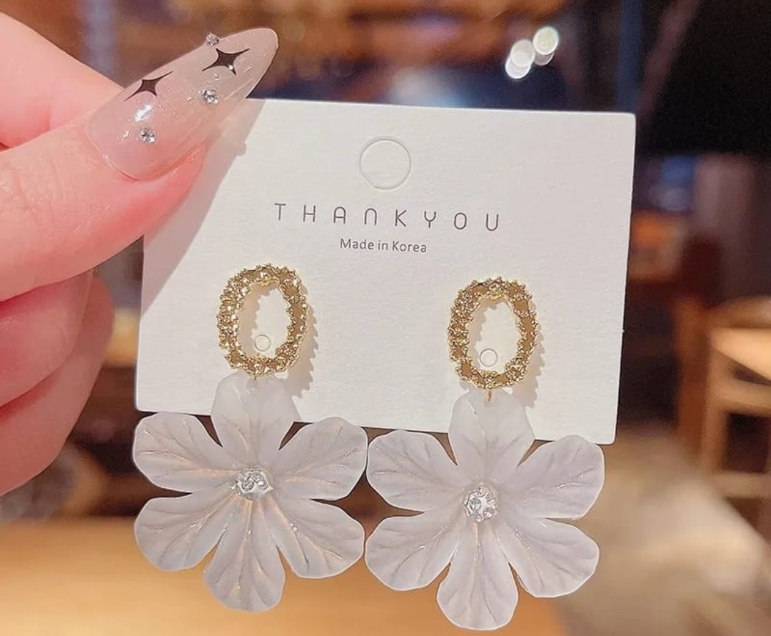 Elegant Floral Drop Earrings