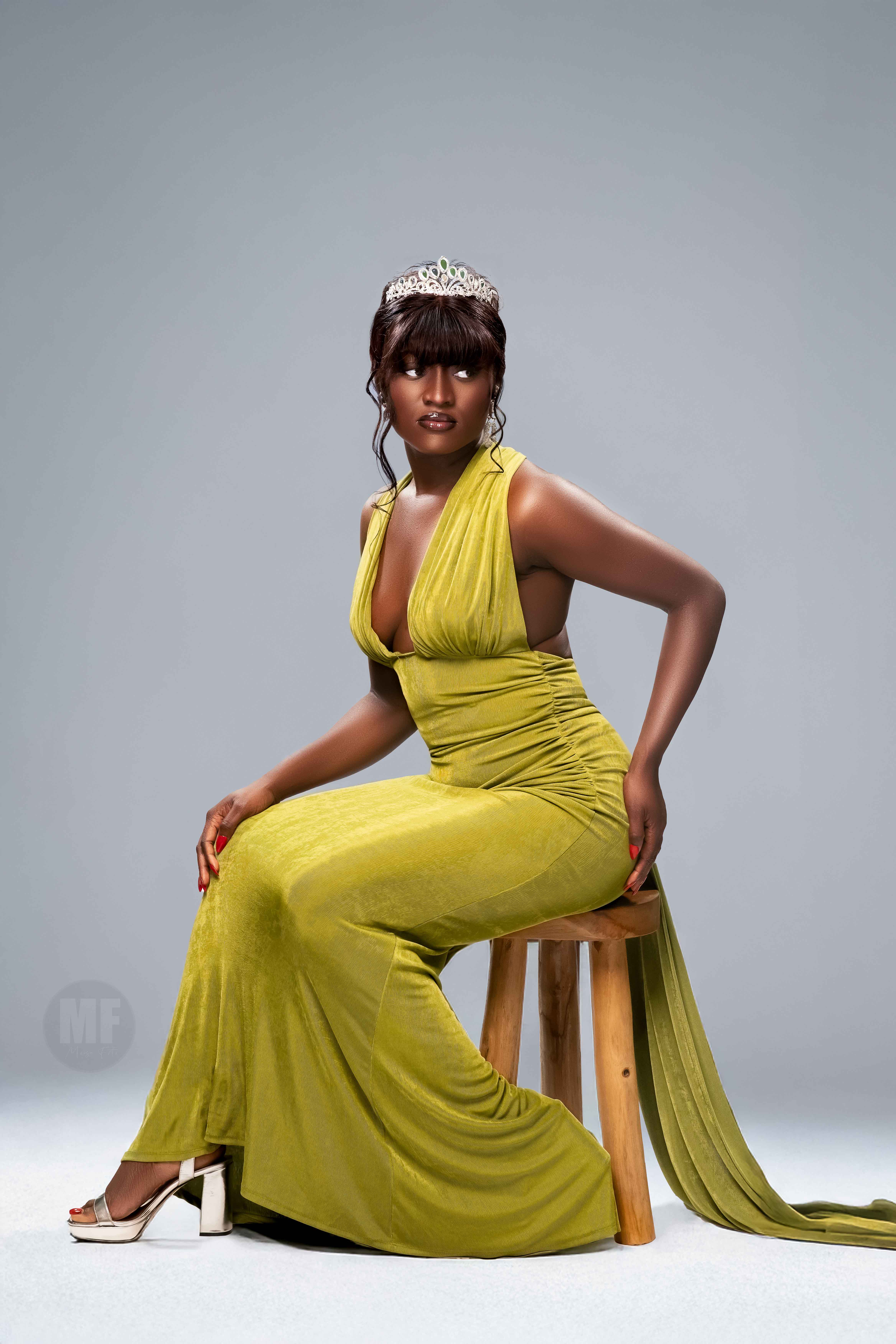 BLACK GIRL PHOTOSHOOT