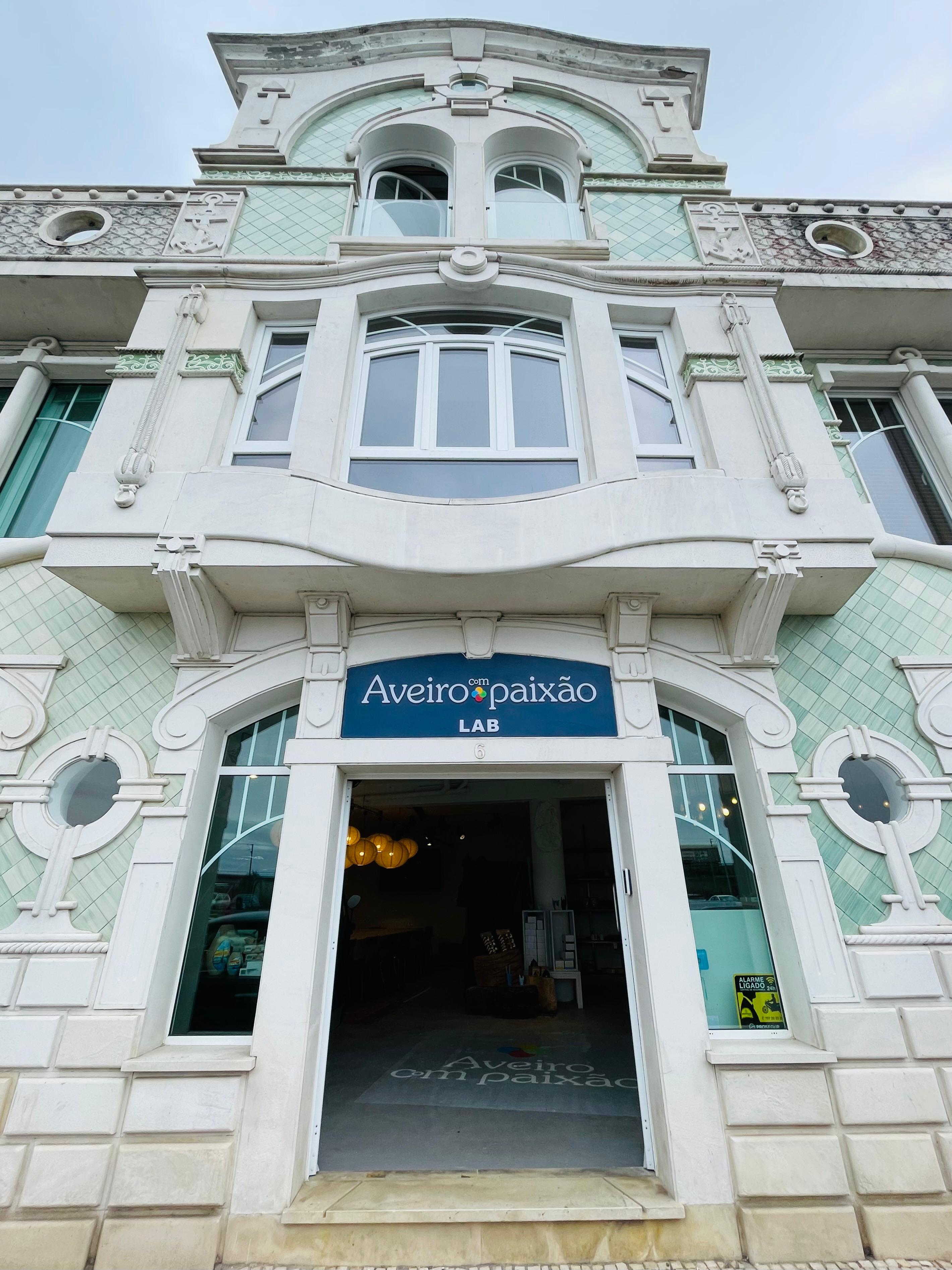 Aveiro Luggage Store