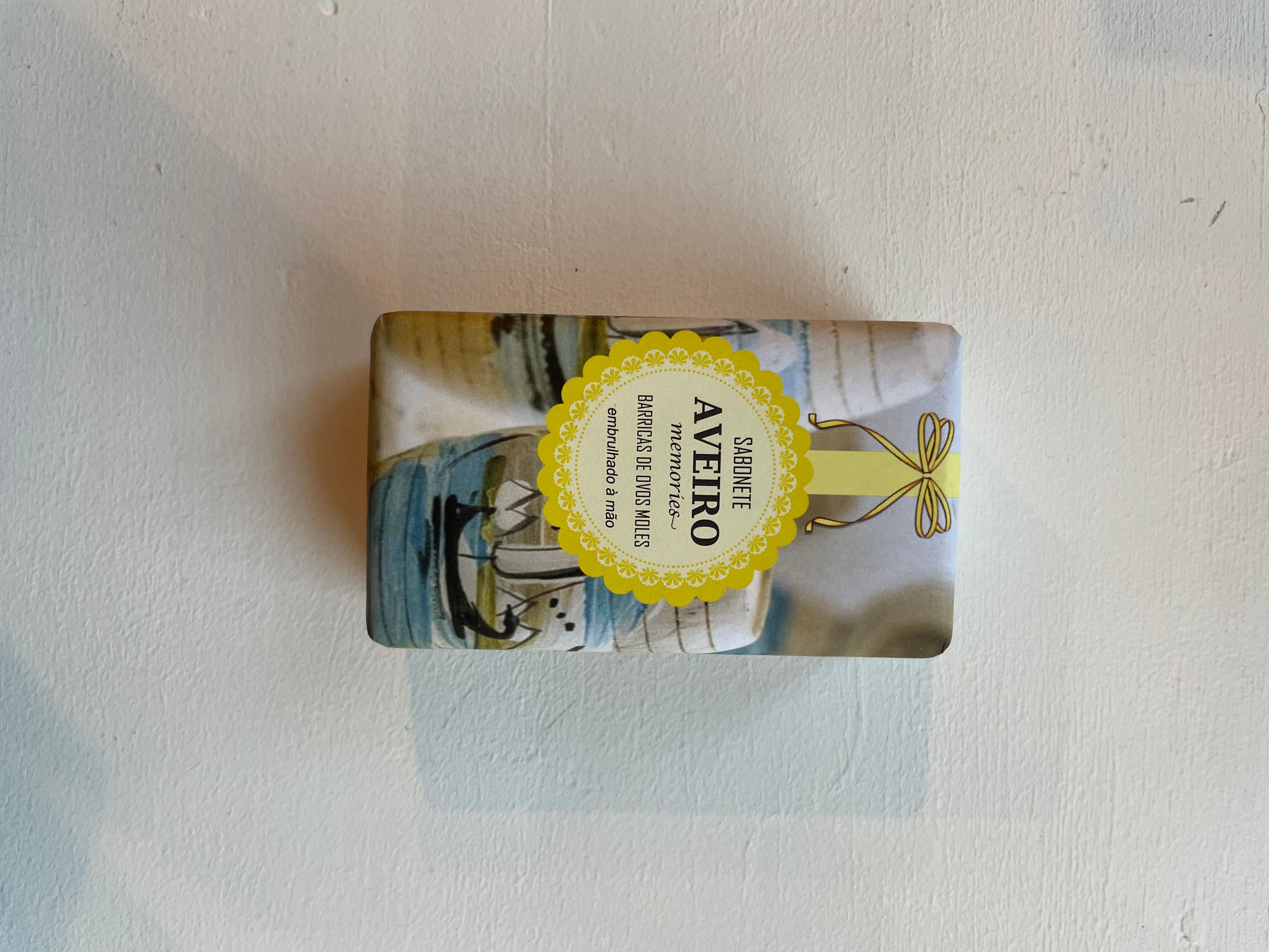 SABONETE BARRICA OVOS MOLES