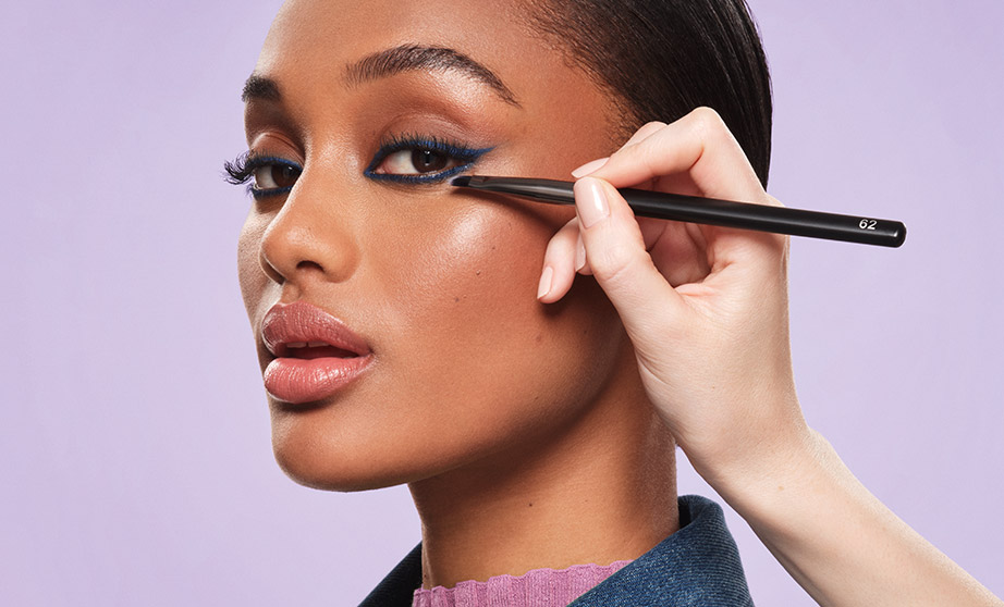 WORKSHOP | Automaquilhagem (com material incluído)