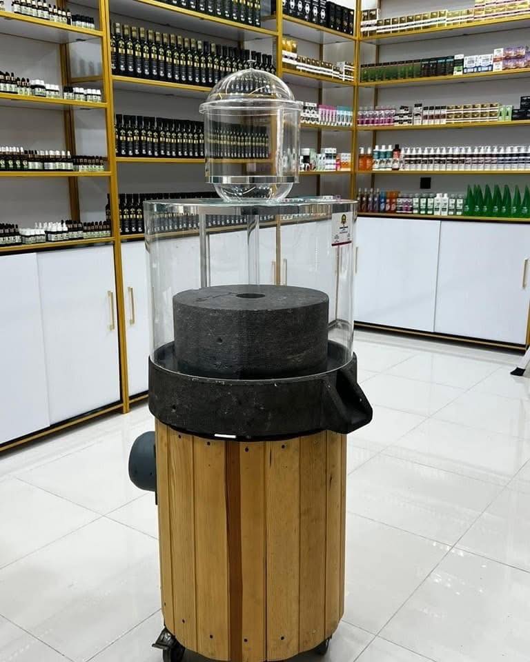 Stone Tahini Mill – Natural Taste -طاحونة طحينة حجرية – الطعم الطبيعي