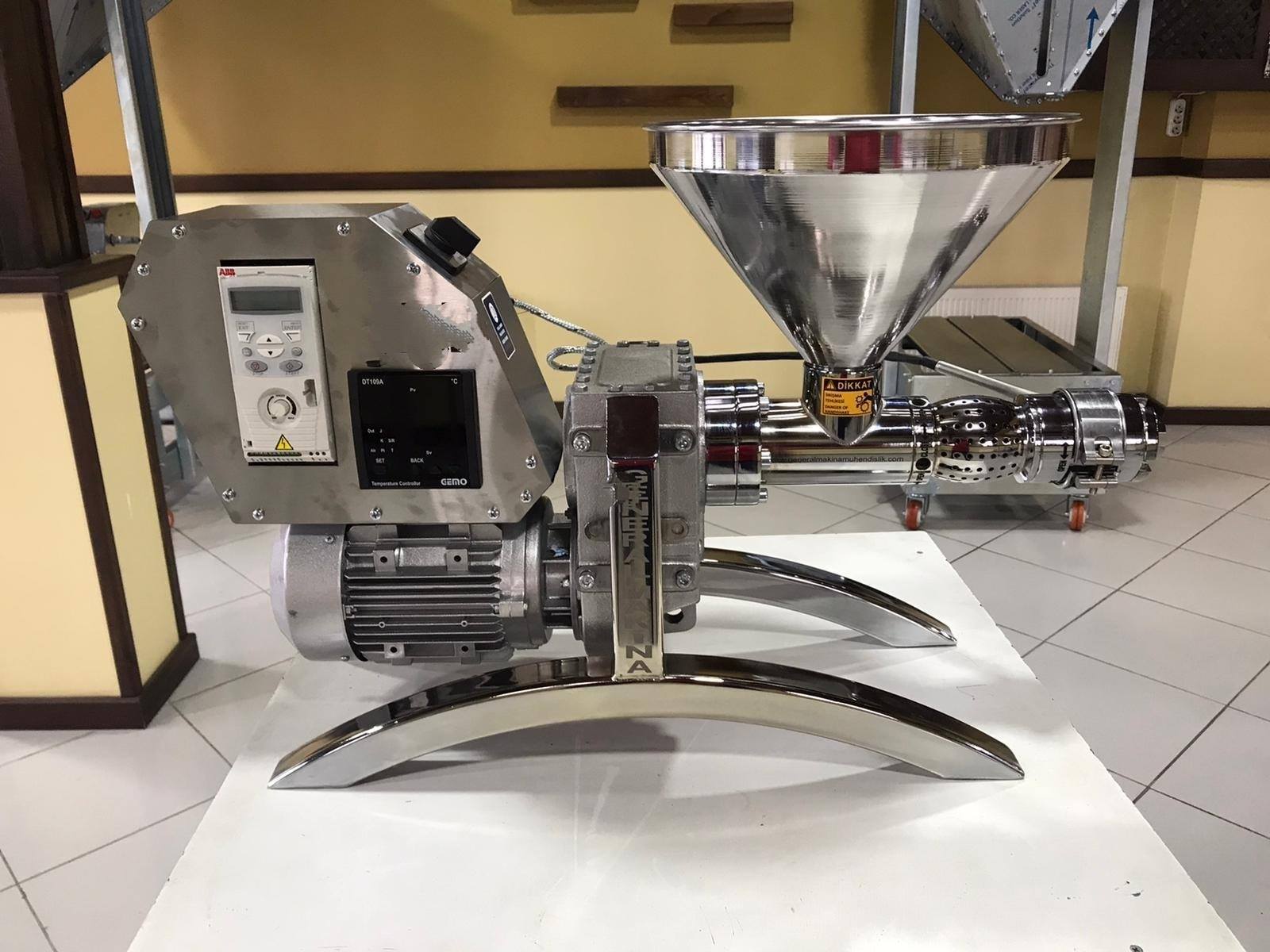 Vegetable Oil Extraction Machines - AF500 - معاصر النتاج الزيوت النباتية 