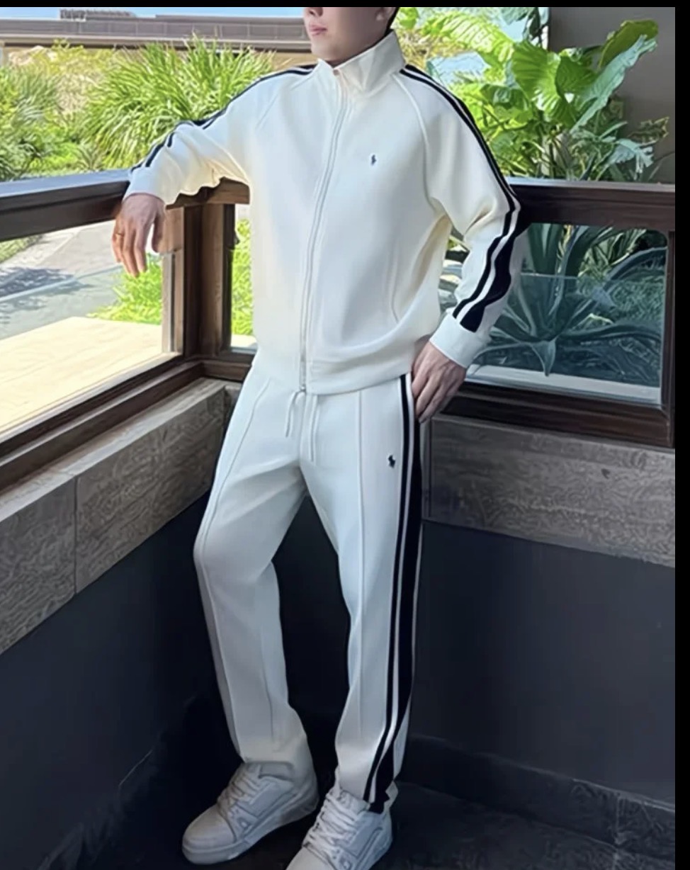 Ensemble de survêtement 