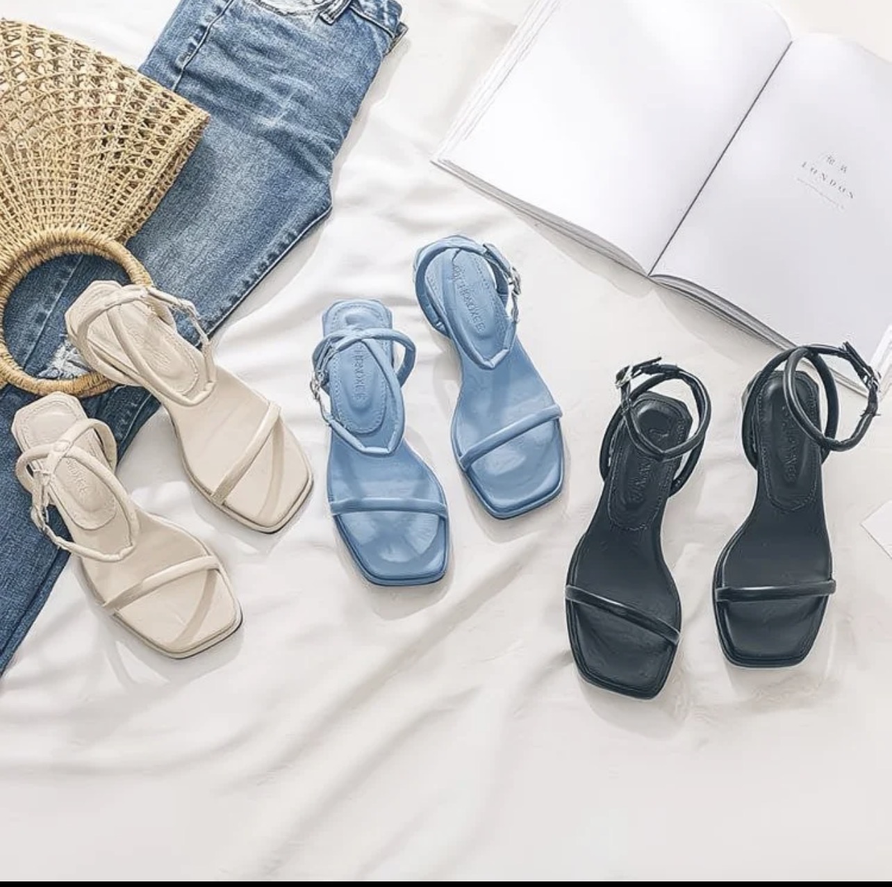 Sandales à talon carré