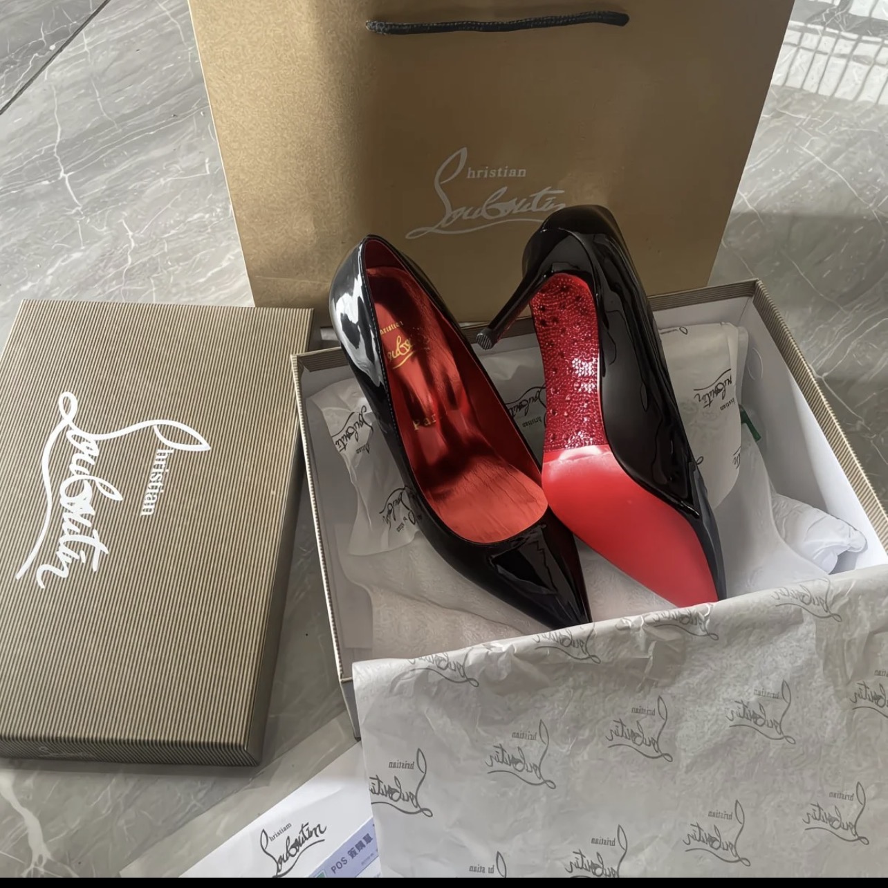 Escarpins à talons hauts