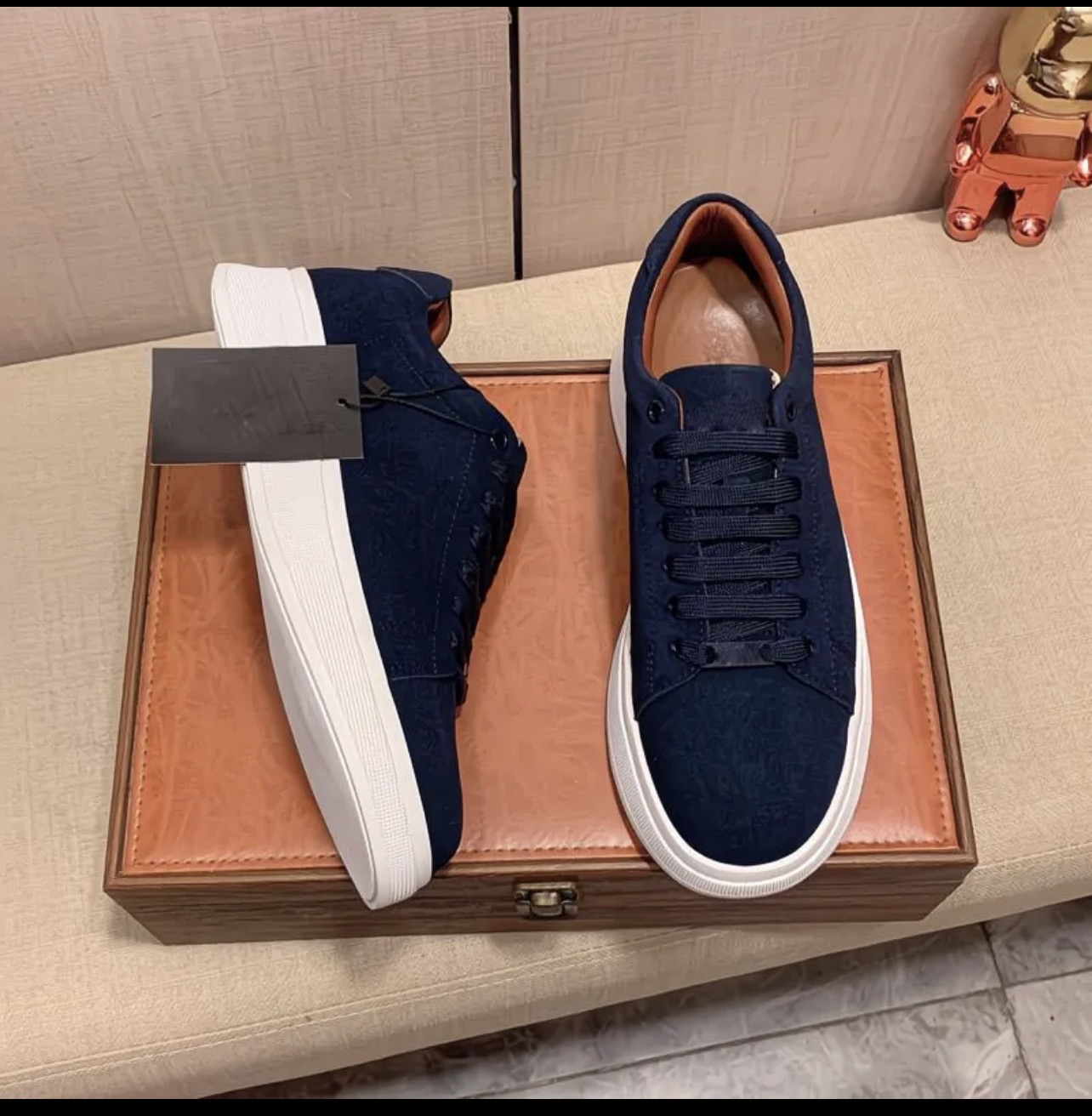 Baskets bleu marine en daim