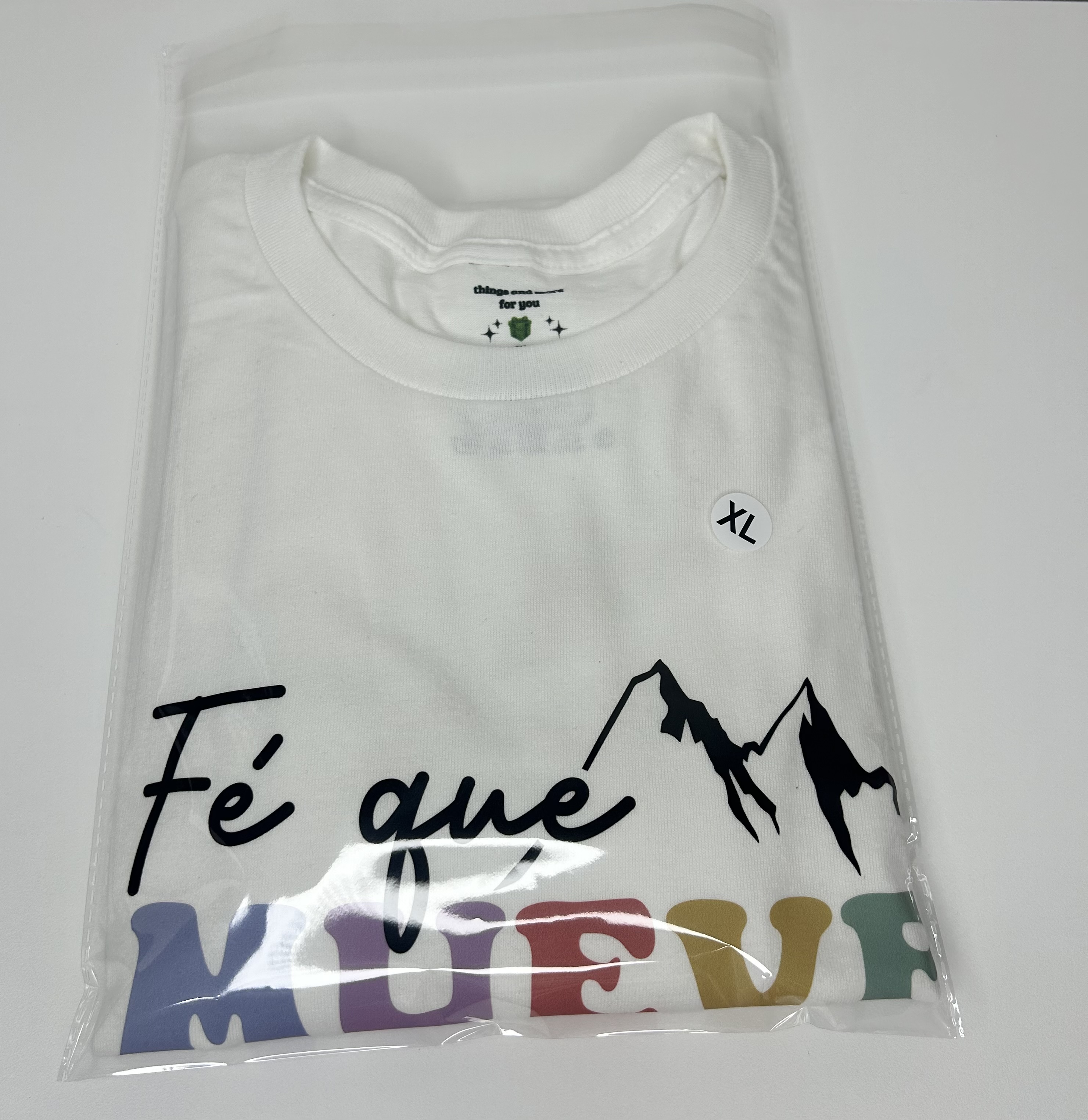 Christian T-shirt “Faith That Moves Mountains” – Size XL