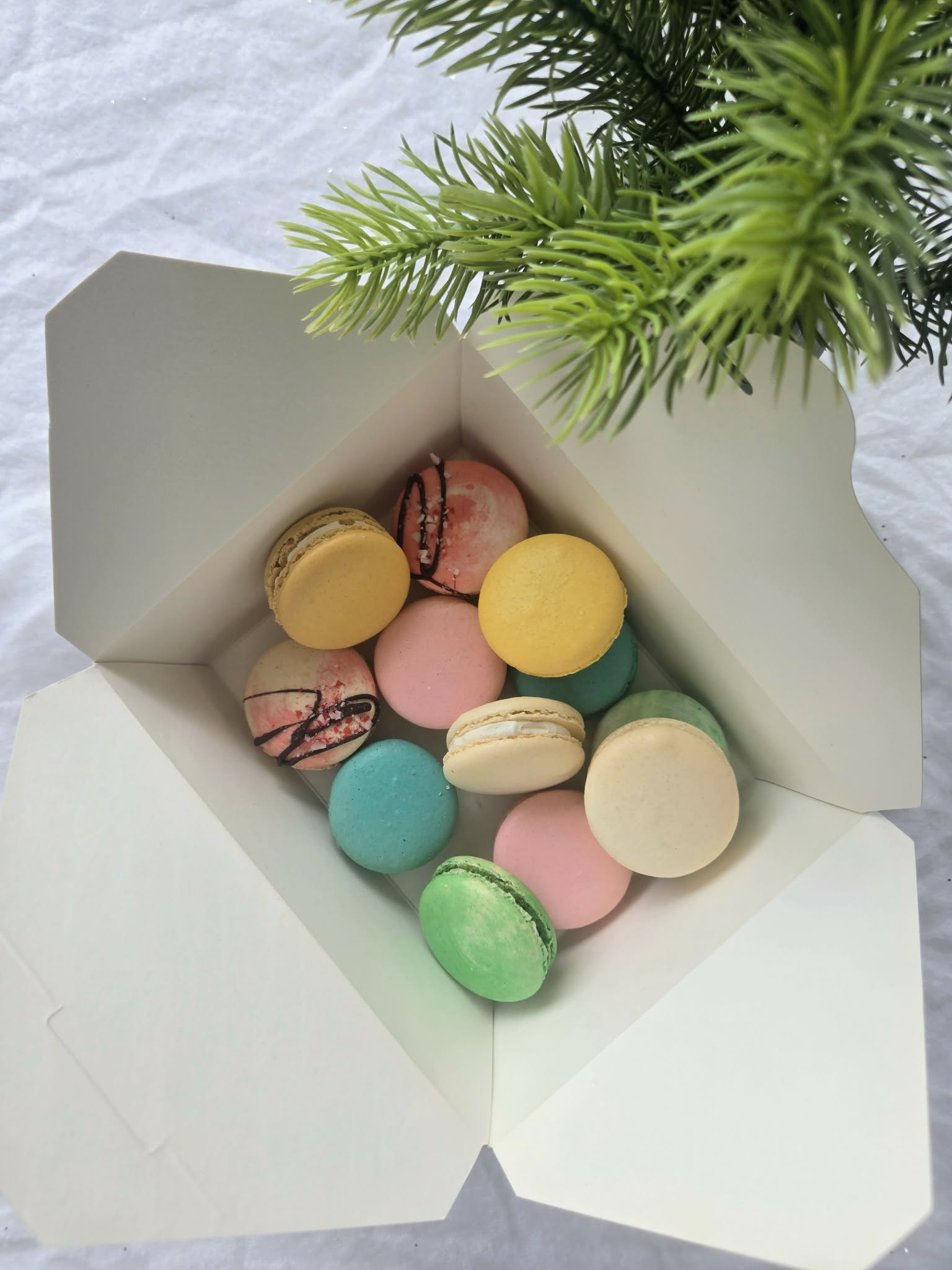 Assorted Christmas Dozen