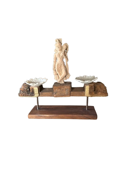 Traditional Decorative Idol Stand