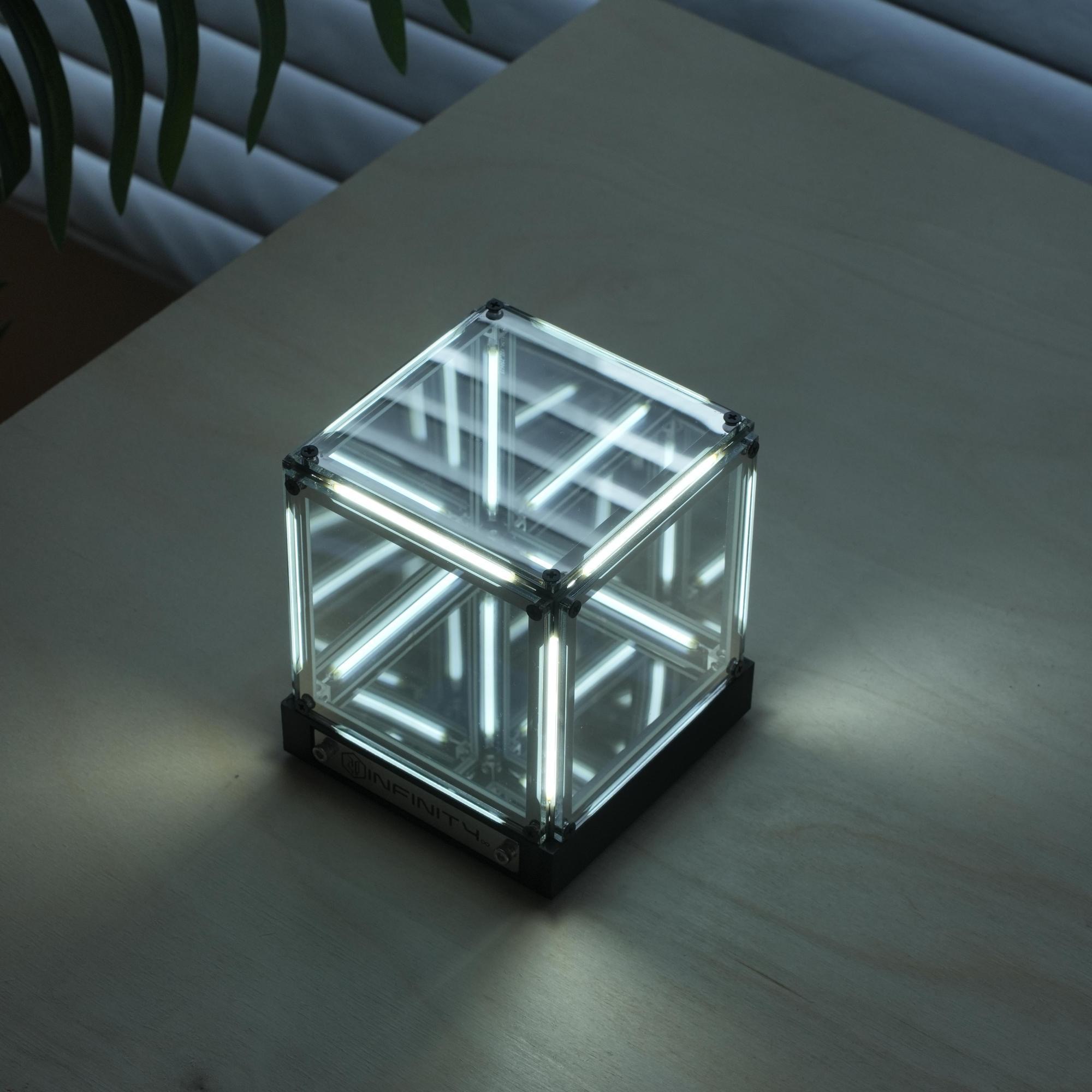 Deep-sea lamp Small cubes ，endless vibes