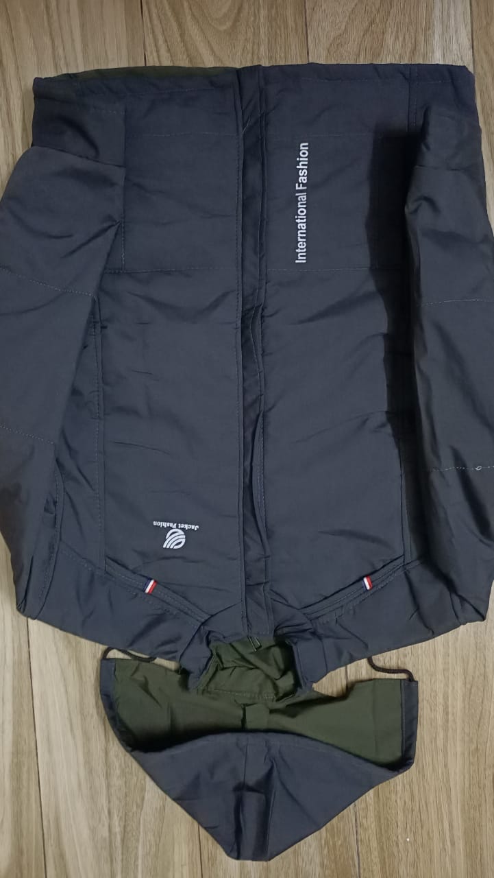 2-in-1 Reversible Jerkin for Rain & Winter – Dual Color Protection Jacket