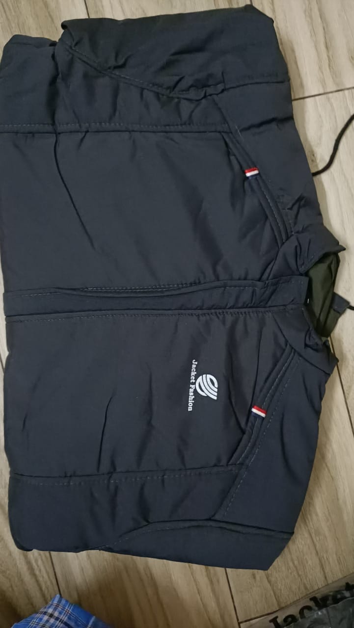 2-in-1 Reversible Jerkin for Rain & Winter – Dual Color Protection Jacket