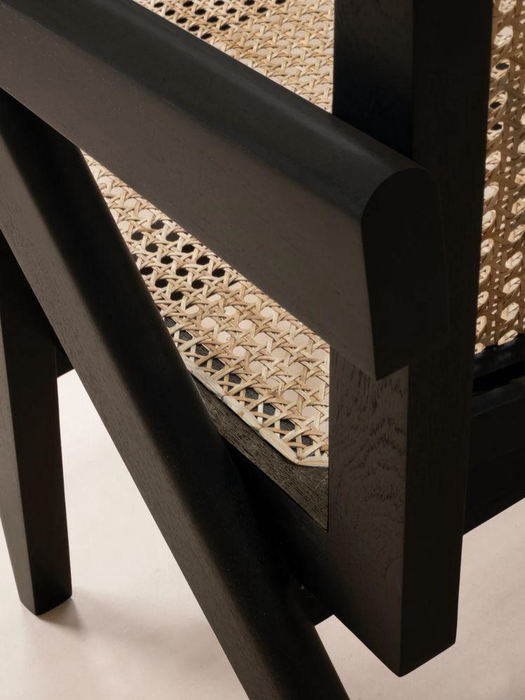 Mid-century Modern Lounge Chair