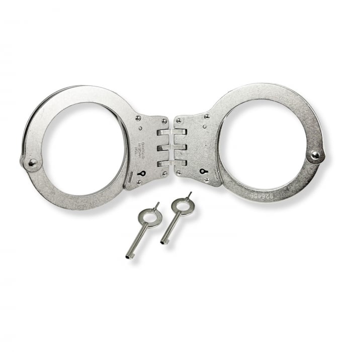 TCH 830 Hinge Superior Handcuffs