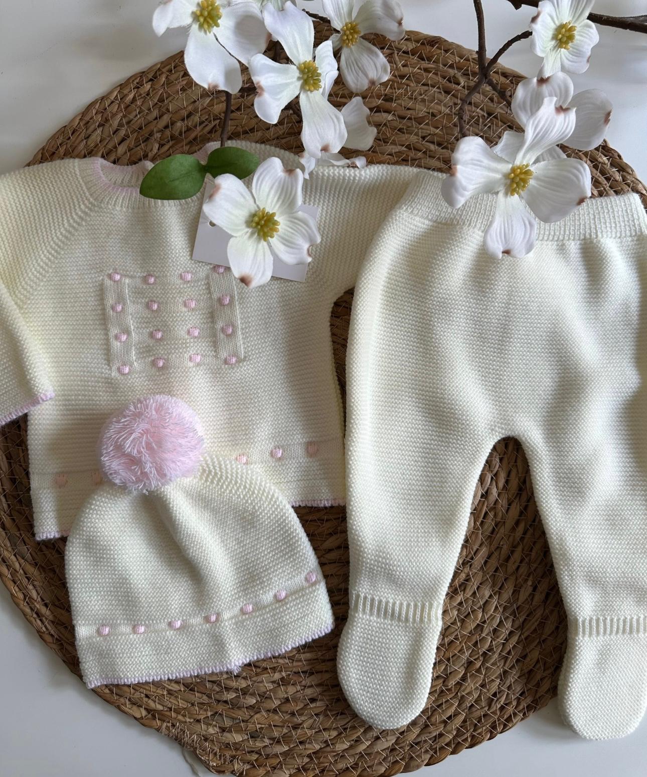 CONJUNTO PRIMERA POSTURA