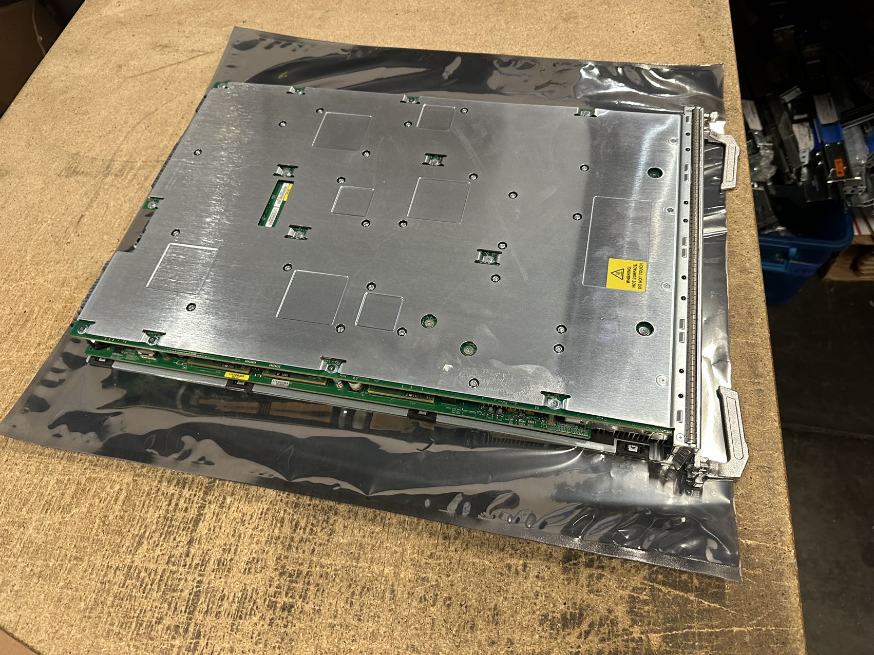 CISCO REF-A9K-4X100GE-TR  3th Line card used