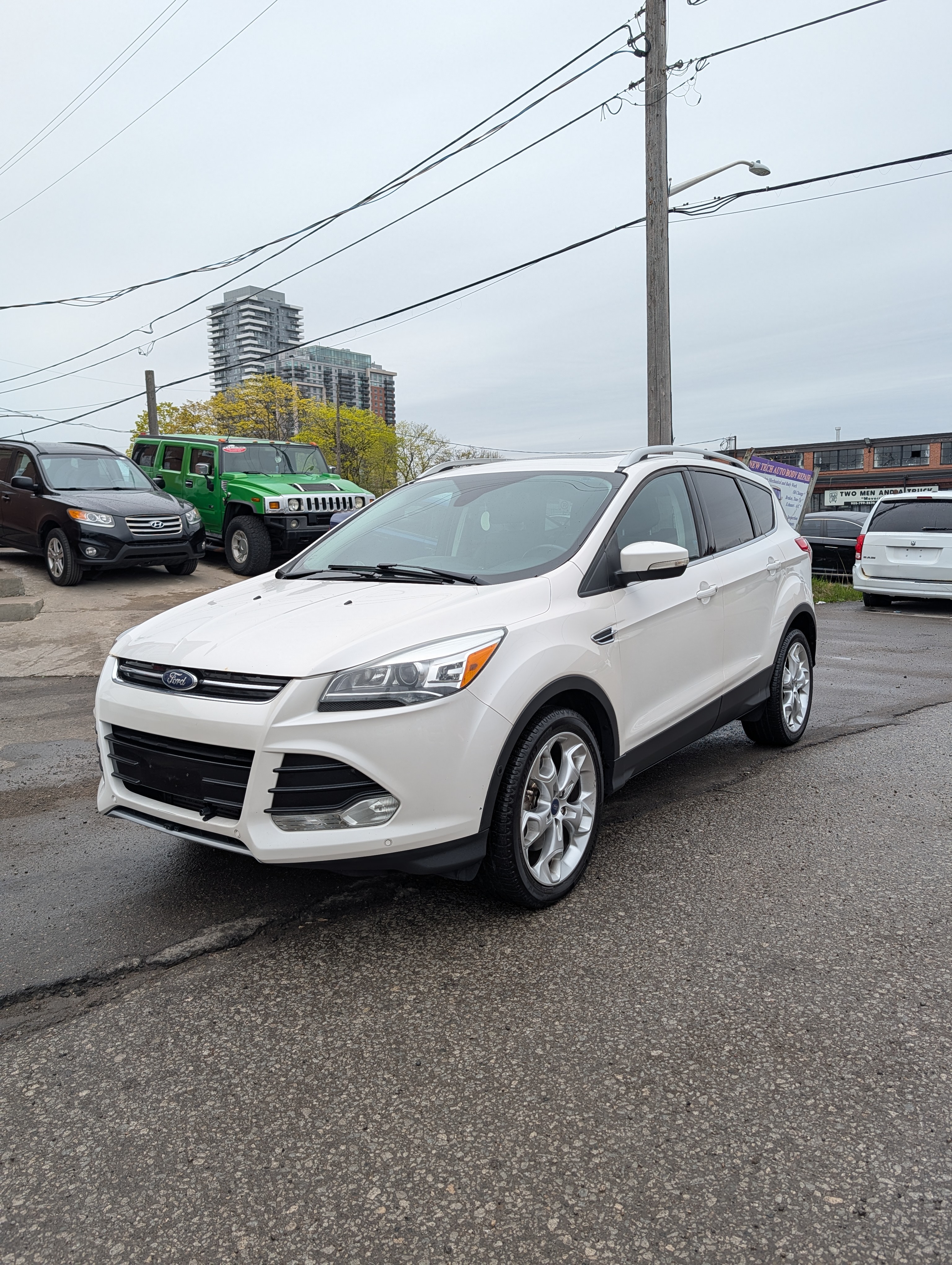 2016 Ford 2016 Ford Escape Titanium | 1-Owner | 20 Service Records