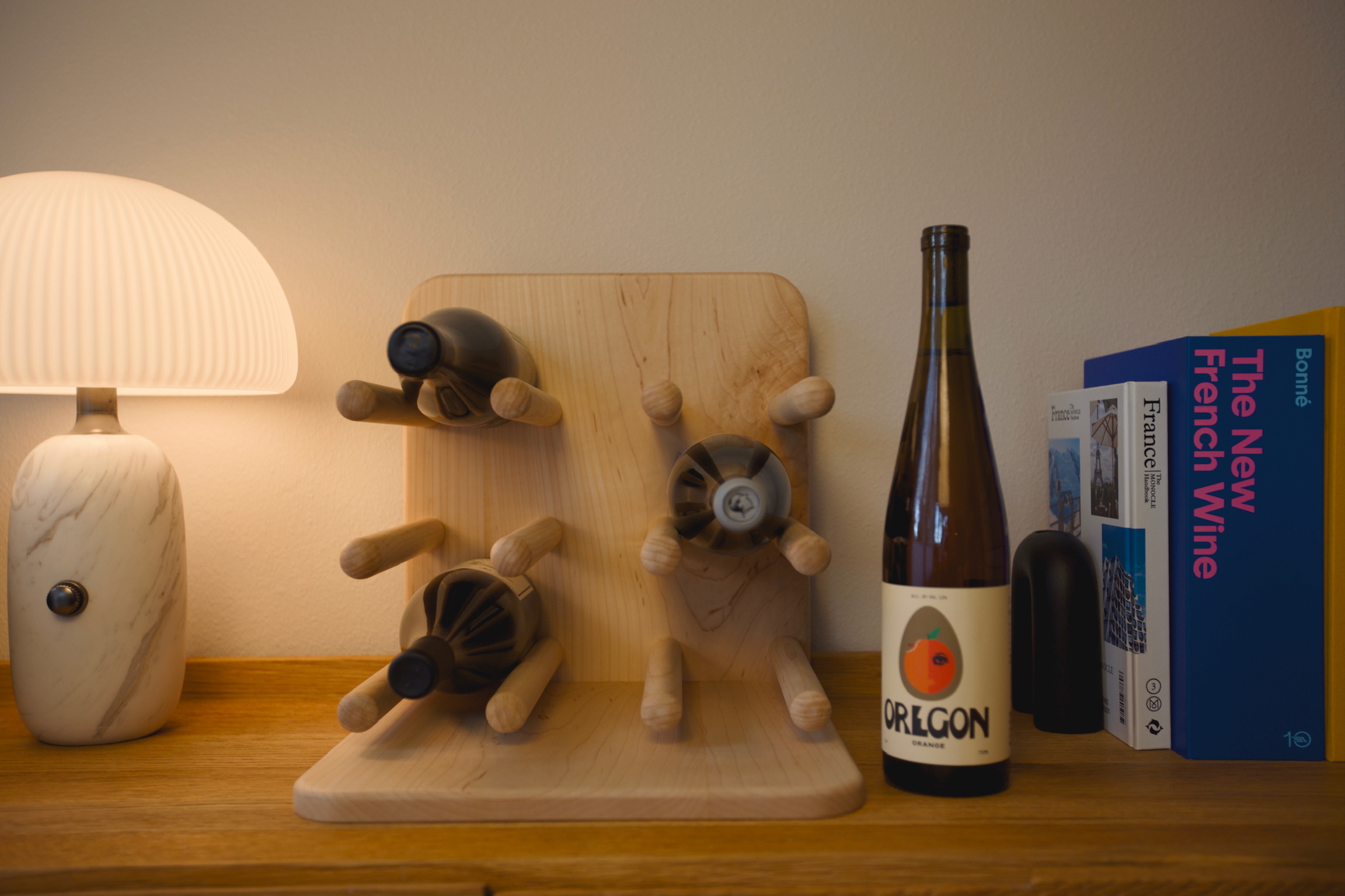 Cantilever wine rack