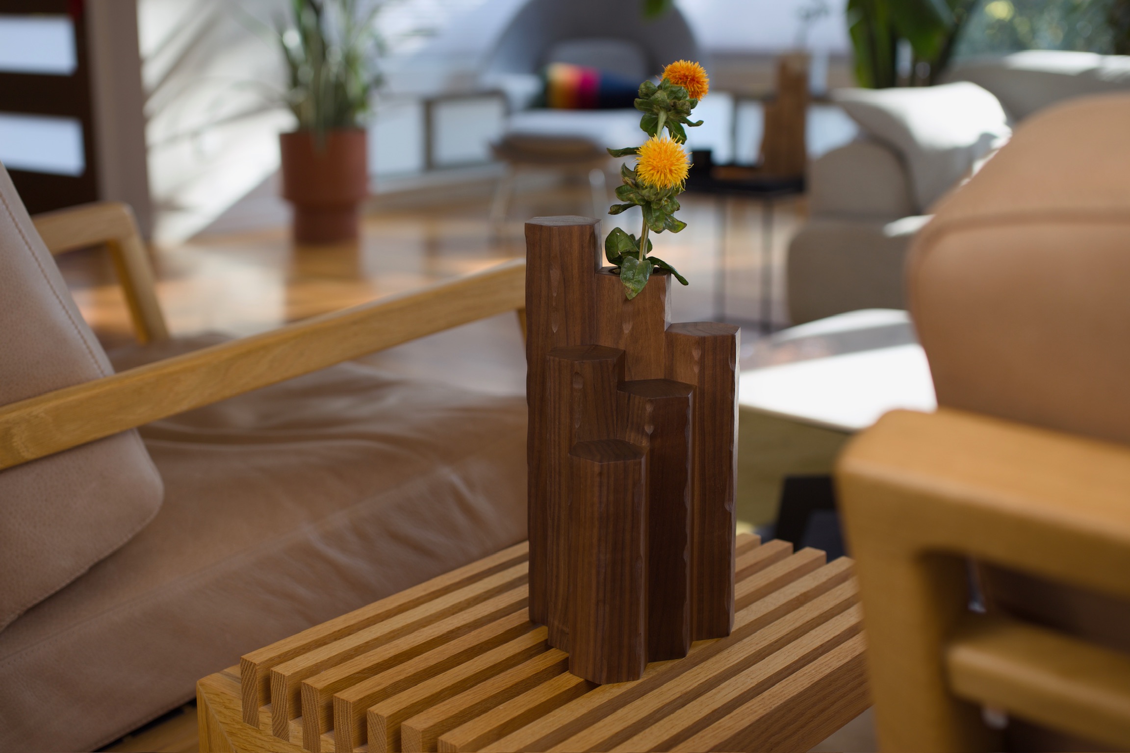 Basalt bud vase | Cluster