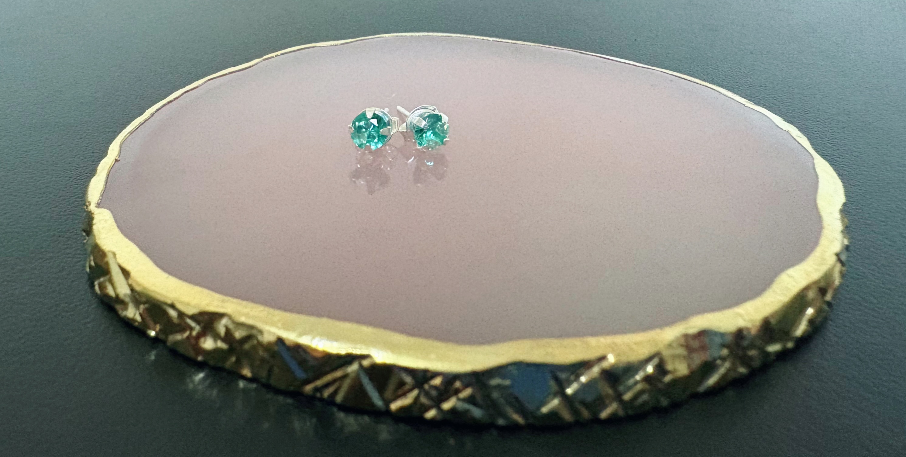 Brincos de prata com pedra verde água