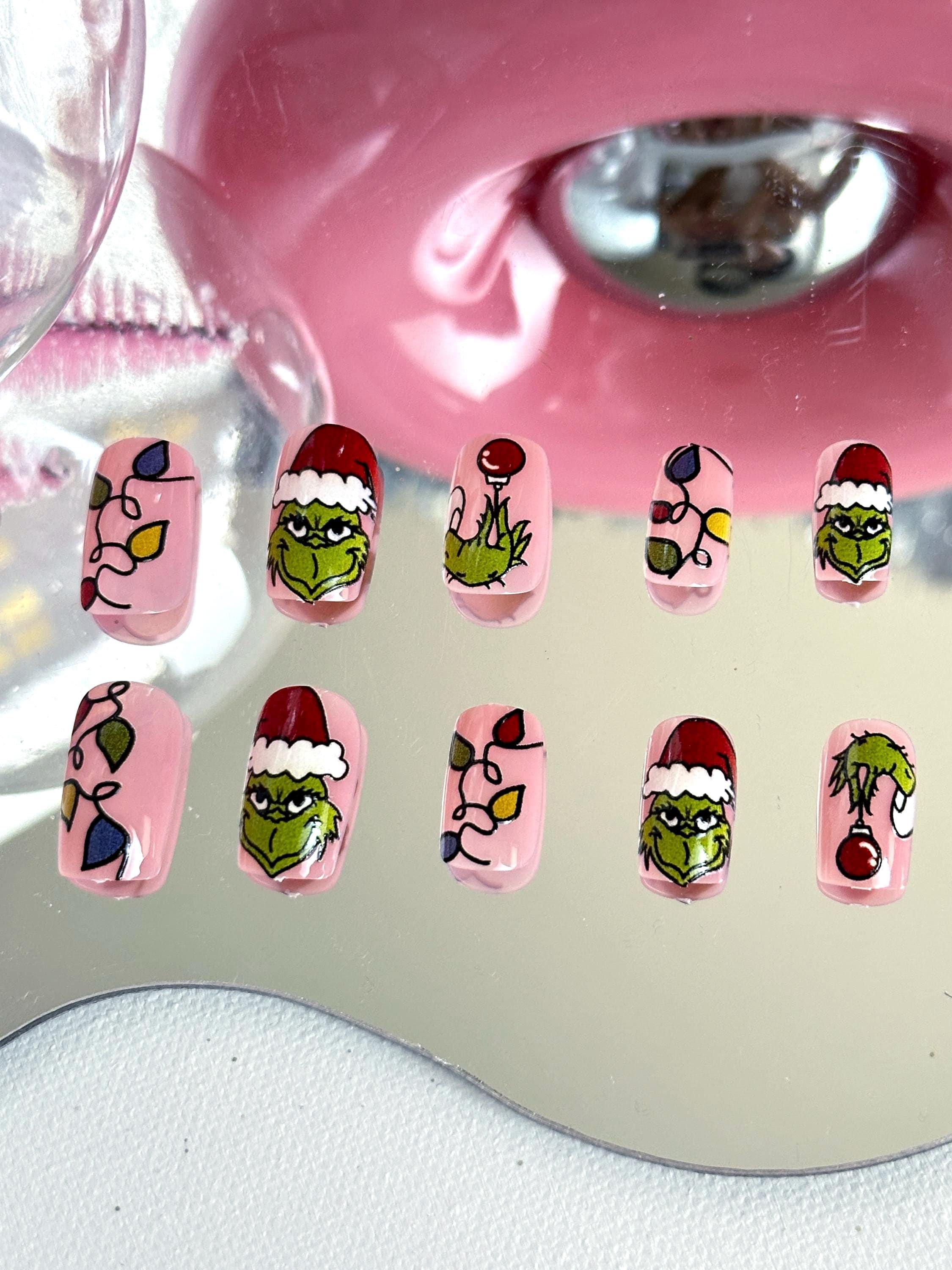 The Grinch Christmas Nails – 24pcs Festive Acrylic Press-On, Holly, Candy Cane, Lights and Bauble Designs
