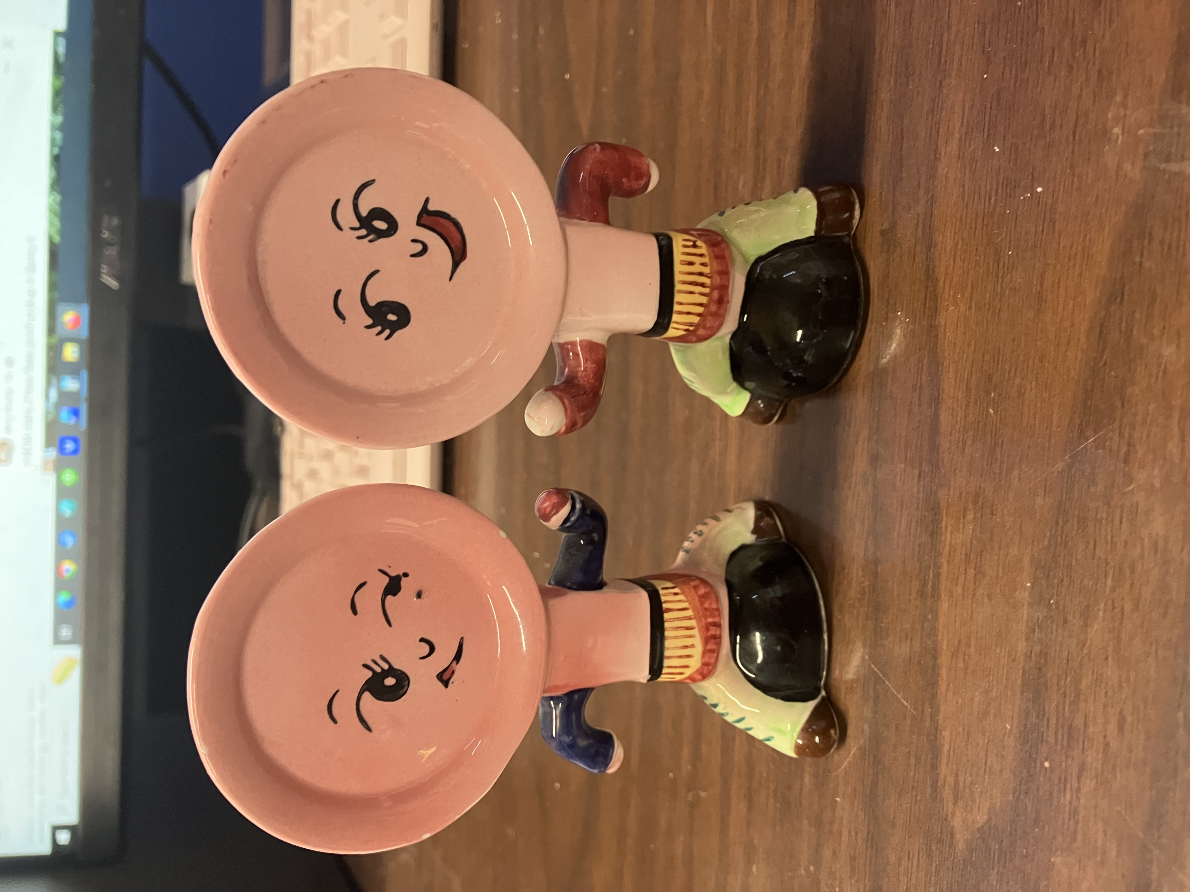 Frying Pan People Salt & Pepper Shaker Set